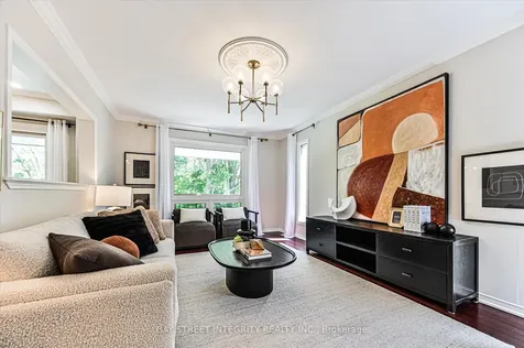 42 Sycamore Drive Markham ON L3T 5V6