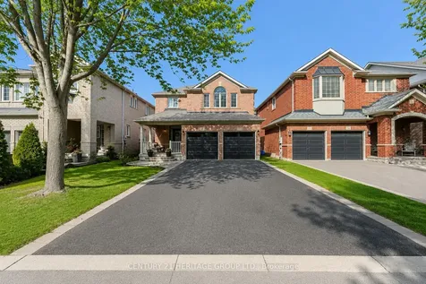 996 Oaktree Crescent Newmarket ON L3X 2Z2