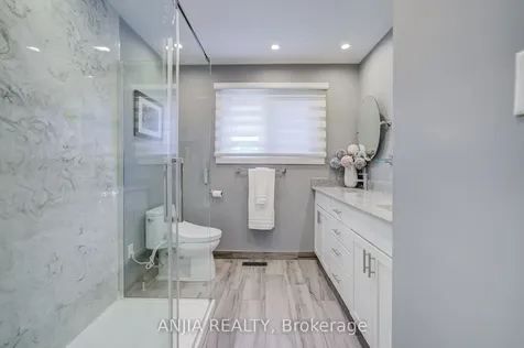 182 Carlton Road Markham ON L3R 3L8