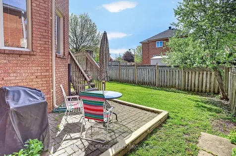 9 Avoca Drive Markham ON L3R 8X9