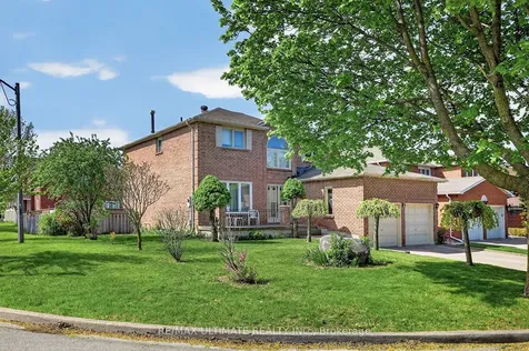 9 Avoca Drive Markham ON L3R 8X9