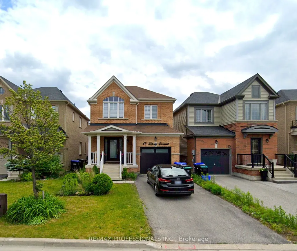 49 Liberty Crescent Bradford West Gwillimbury ON L3Z 0P5
