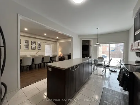 49 Liberty Crescent Bradford West Gwillimbury ON L3Z 0P5