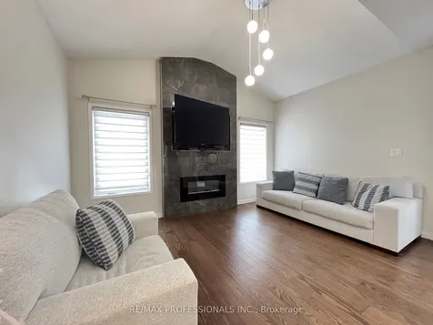 49 Liberty Crescent Bradford West Gwillimbury ON L3Z 0P5