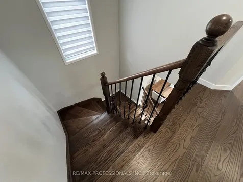 49 Liberty Crescent Bradford West Gwillimbury ON L3Z 0P5