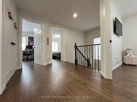 49 Liberty Crescent Bradford West Gwillimbury ON L3Z 0P5