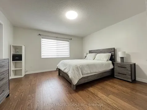 49 Liberty Crescent Bradford West Gwillimbury ON L3Z 0P5