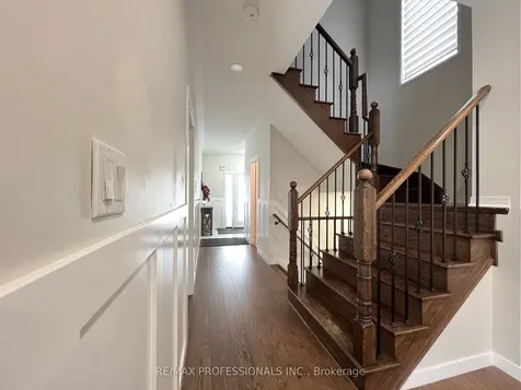 49 Liberty Crescent Bradford West Gwillimbury ON L3Z 0P5