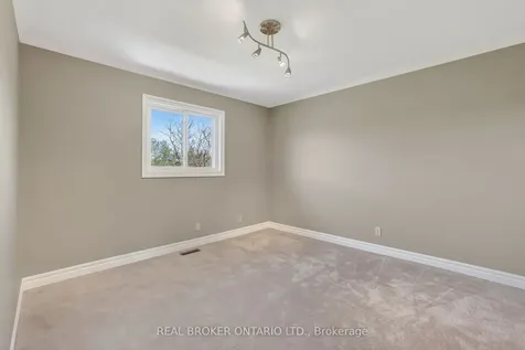 208 Stegman Road East Gwillimbury ON L9N 1B6