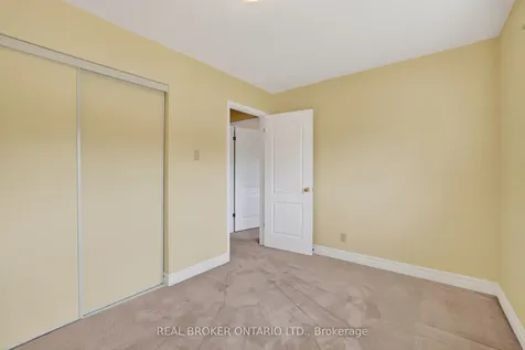 208 Stegman Road East Gwillimbury ON L9N 1B6