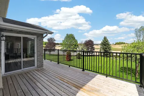 208 Stegman Road East Gwillimbury ON L9N 1B6