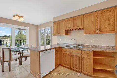 208 Stegman Road East Gwillimbury ON L9N 1B6