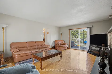9 Lady Diana Court Whitchurch-stouffville ON L4A 2C9