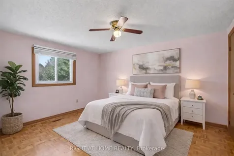 9 Lady Diana Court Whitchurch-stouffville ON L4A 2C9