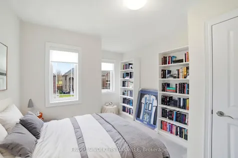 183 Sutherland Avenue Bradford West Gwillimbury ON L3Z 4H6