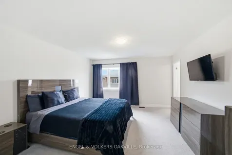 183 Sutherland Avenue Bradford West Gwillimbury ON L3Z 4H6