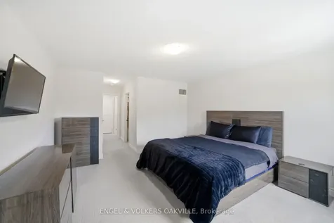 183 Sutherland Avenue Bradford West Gwillimbury ON L3Z 4H6
