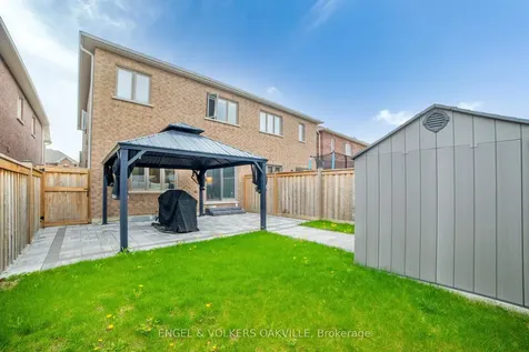 183 Sutherland Avenue Bradford West Gwillimbury ON L3Z 4H6