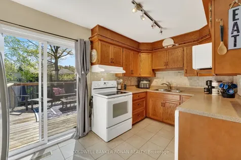 19 Larkdale Crescent Essa ON L0M 1B0