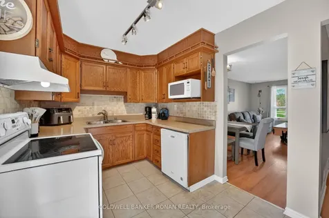 19 Larkdale Crescent Essa ON L0M 1B0