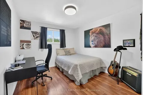 19 Larkdale Crescent Essa ON L0M 1B0