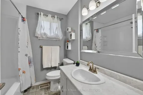 19 Larkdale Crescent Essa ON L0M 1B0
