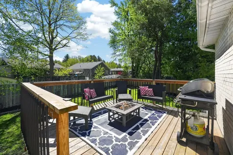 19 Larkdale Crescent Essa ON L0M 1B0