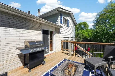 19 Larkdale Crescent Essa ON L0M 1B0