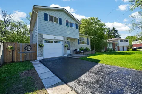 19 Larkdale Crescent Essa ON L0M 1B0