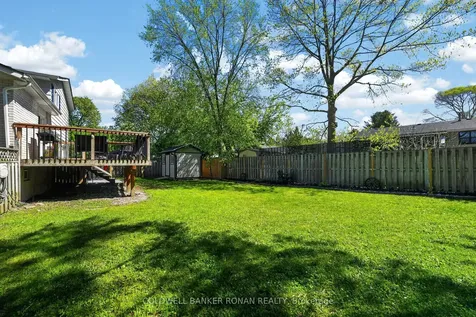 19 Larkdale Crescent Essa ON L0M 1B0