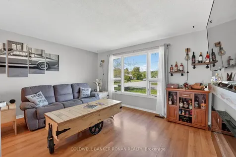 19 Larkdale Crescent Essa ON L0M 1B0