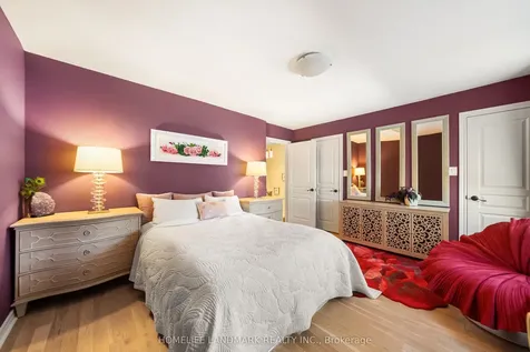 53 Bloomgate Crescent Richmond Hill ON L4E 4E2