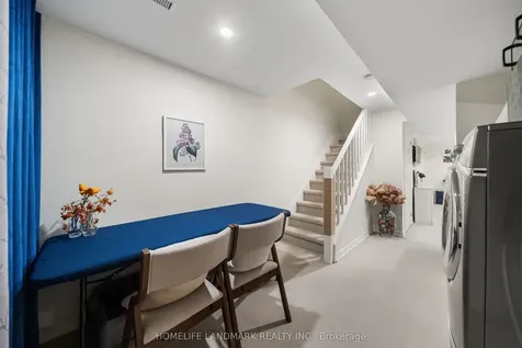 53 Bloomgate Crescent Richmond Hill ON L4E 4E2