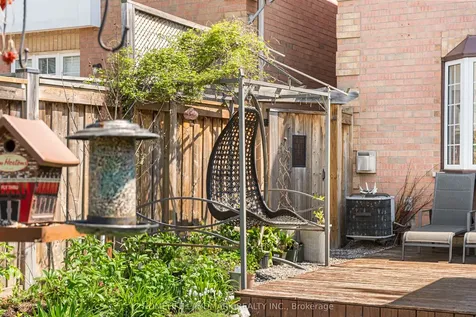 53 Bloomgate Crescent Richmond Hill ON L4E 4E2