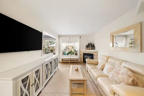53 Bloomgate Crescent Richmond Hill ON L4E 4E2