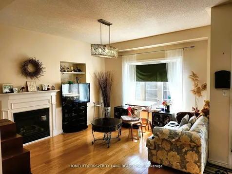 25 Olivia Drive Markham ON L6C 3B6