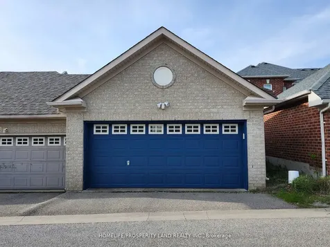 25 Olivia Drive Markham ON L6C 3B6