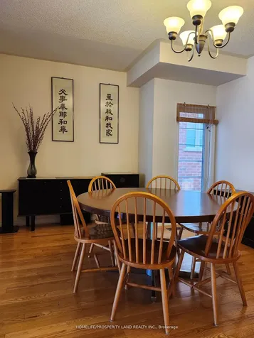 25 Olivia Drive Markham ON L6C 3B6
