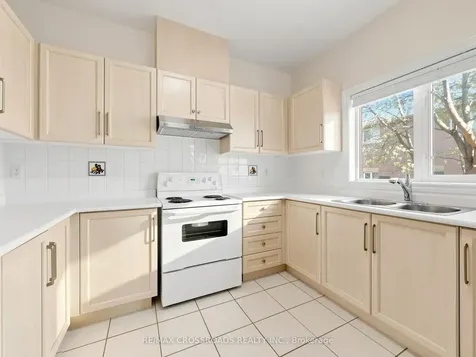 52 Drew Kelly Way Markham ON L3R 5R2