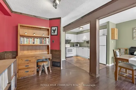 70 Natale Court Bradford West Gwillimbury ON L3Z 3B1