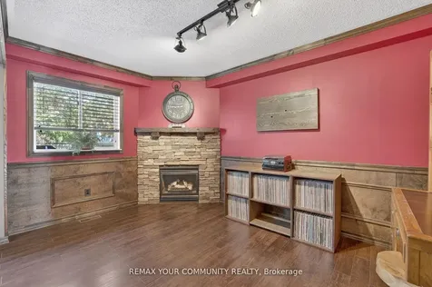 70 Natale Court Bradford West Gwillimbury ON L3Z 3B1