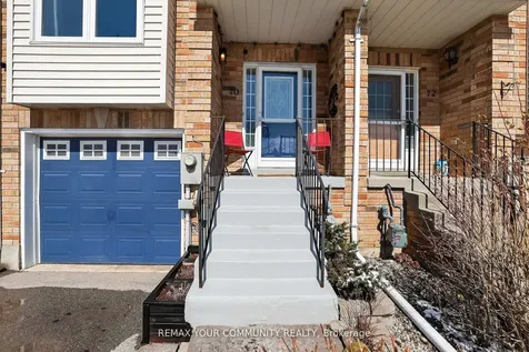 70 Natale Court Bradford West Gwillimbury ON L3Z 3B1