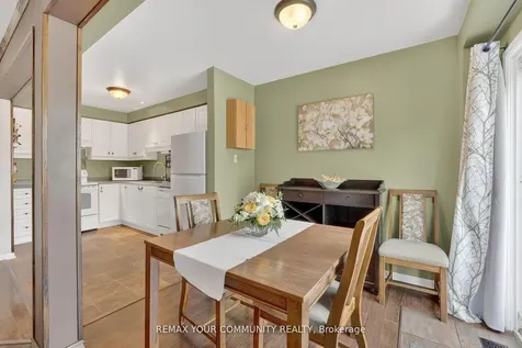 70 Natale Court Bradford West Gwillimbury ON L3Z 3B1