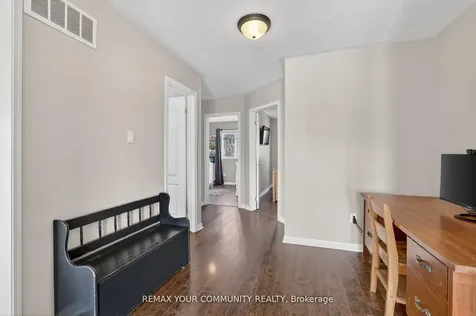 70 Natale Court Bradford West Gwillimbury ON L3Z 3B1
