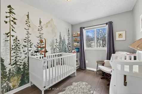 70 Natale Court Bradford West Gwillimbury ON L3Z 3B1