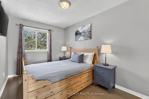 70 Natale Court Bradford West Gwillimbury ON L3Z 3B1