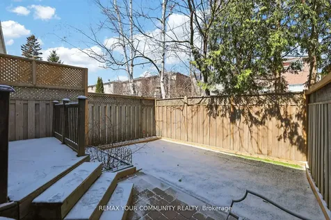 70 Natale Court Bradford West Gwillimbury ON L3Z 3B1