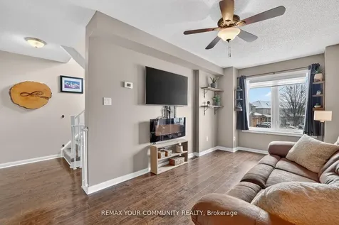 70 Natale Court Bradford West Gwillimbury ON L3Z 3B1