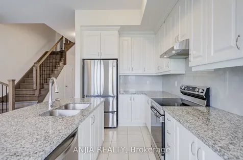 329 Swan Park Road Markham ON L6E 0H5