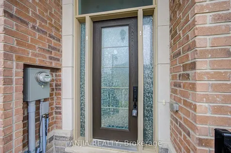 329 Swan Park Road Markham ON L6E 0H5